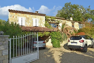 Idyllische Villa in Fayence mit privatem Pool