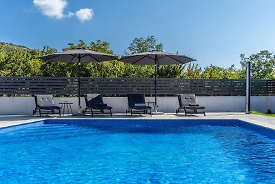 Villa mit 3 Schlafzimmer