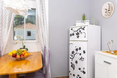 Apartment Vela Stiniva mit Terrasse