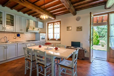 Agriturismo con giardino