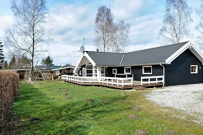 10 Personen Ferienhaus in Fårvang-By Traum