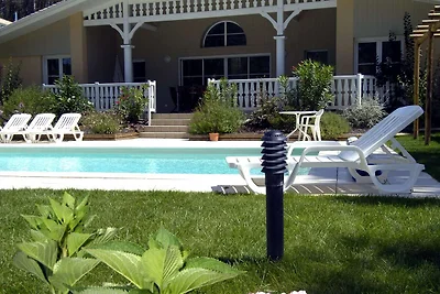 Wunderschöne Villa mit privatem Pool
