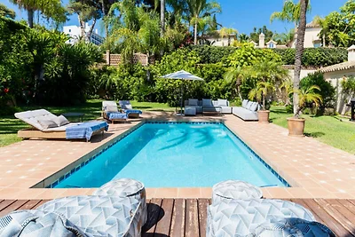 Villa in Los Monteros vlakbij het strand van...