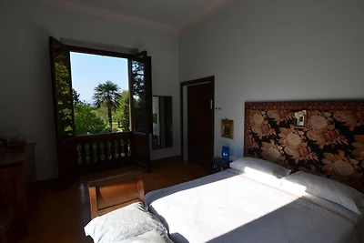 Elegante  casa vacanze a Faenza con giardino