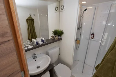 Comfortable tent lodge with veranda