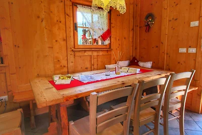 Cottage a Bellamonte con giardino