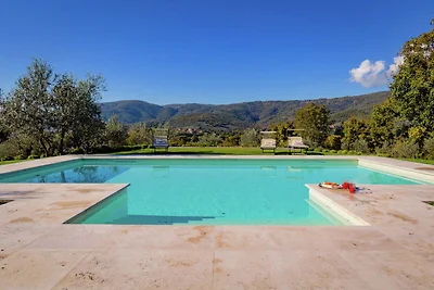 Moderna casa vacanze a Castiglion Fiorentino ...