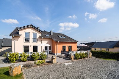 Premium-Ferienhaus in Ellscheid mit...