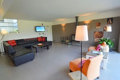 Luxuriöses Ferienhaus in Profondeville...