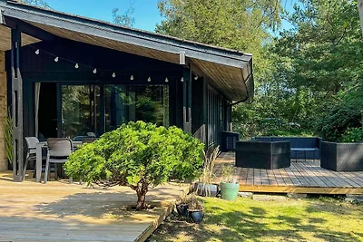 6 Personen Ferienhaus in Væggerløse-By Traum