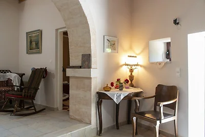 Villa im traditionellen Dorf Sitanos.