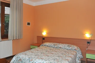 Modernes Ferienhaus in Idro (Lombardei)