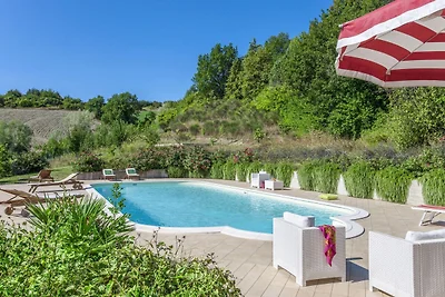 Gemütliches Ferienhaus mit Pool