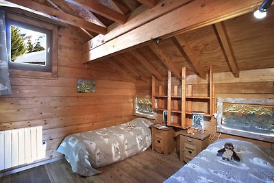 Chalet mit privatem Pool mit Teleskopdach in ...