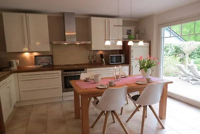 Ferienwohnung mit 2 Schlafzimmer