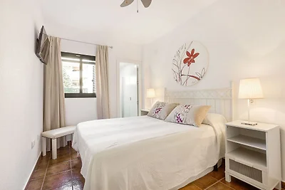 Belvilla by OYO Beachfront Zahara