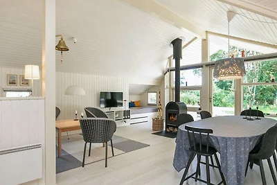 8 Personen Ferienhaus in Martofte