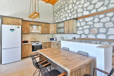 Villa a Kalkan con piscina