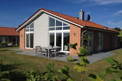 Ferienhaus in Kosel mit Schwimmbecken
