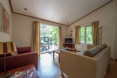 Gut ausgestattetes Chalet im Grünen, mit WLAN