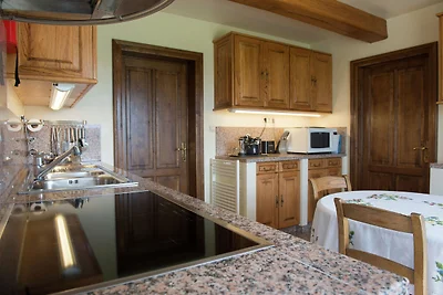 Geräumiges Ferienhaus in Chevron mit privatem...