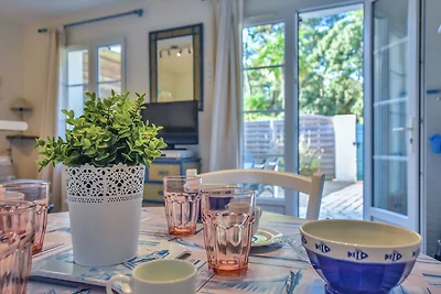 Vecchia casa vacanze con vasca idromassaggio