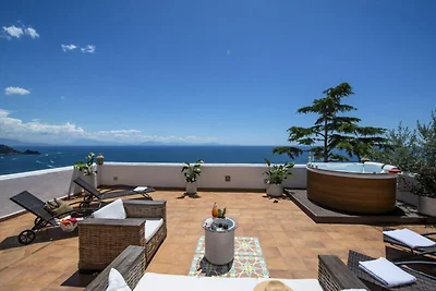 Villa a Praiano con terrazza vista mare