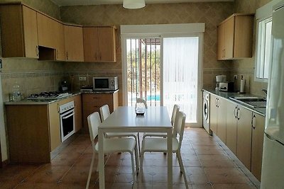 Einfaches Ferienhaus in Almogía mit privatem...