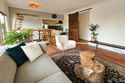 Bellissima casa vacanze con ampio giardino