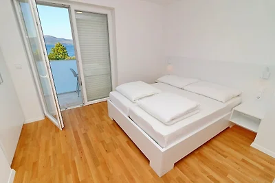 Villa E & D - Four Bedroom Villa with Pool an...