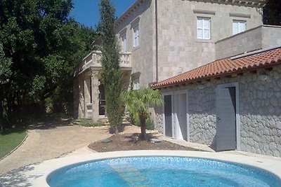 Vintage-Villa in Cilipi, Dalmatien, Kroatien