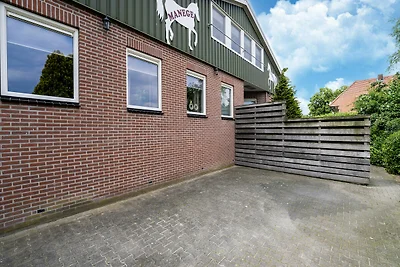 Ferienhaus mit Blick auf die Reitschule