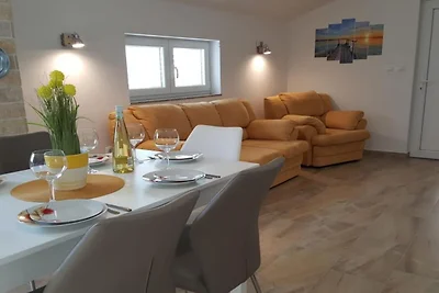 Apartments Tomislav - Two Bedroom Apartment w...
