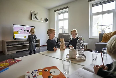 Mooie villa met luxe terras, vlakbij Roermond