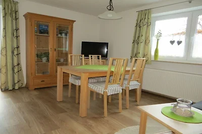 Ferienwohnung mit 2 Schlafzimmer