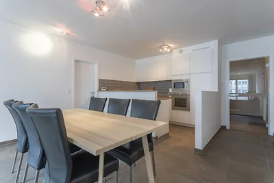 Modern appartement in hartje Sint Idesbald
