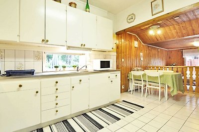 5 person holiday home in HÄSSLEHOLM