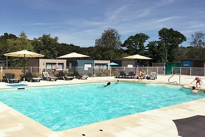 Villa mit privater Terrasse und Seeblick
