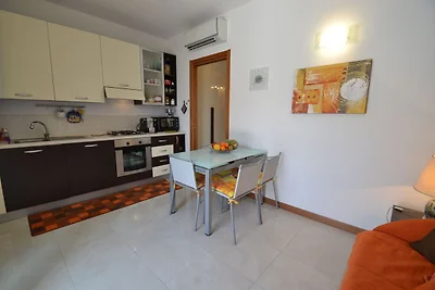 Wohnung Finale Ligure nahe Ondina Strand