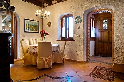 Freistehendes Cottage mit eigenem Garten in P...