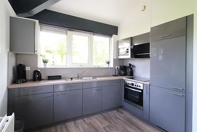 Komfortabler Bungalowaufenthalt am Wasser