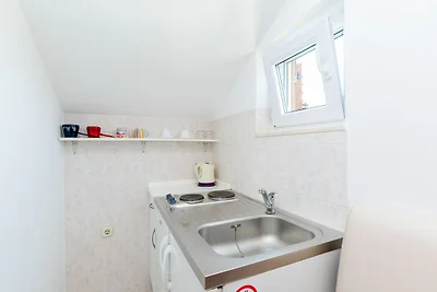 Apartments Mali Paradiso - Studio Apartment w...