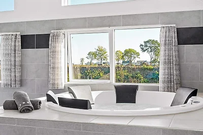 24 osob apartament w Hasselberg