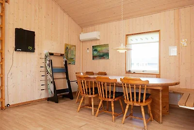 12 Personen Ferienhaus in Harboøre