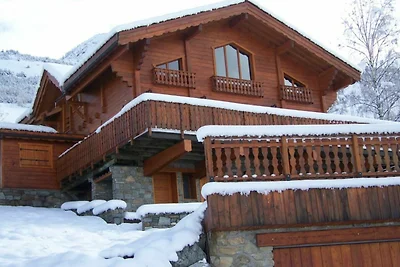 Schönes Chalet in Les Deux-Alpes nahe...