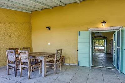 Villa in Vizinada mit Schwimmbecken