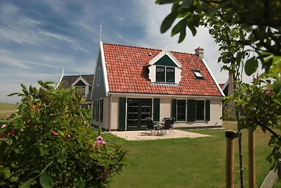Villa in Hippolytushoef mit Meeresstrand