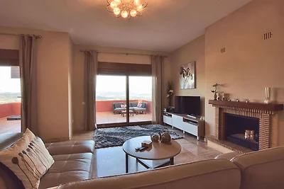 Luxuriöse Villa mit Swimmingpool und Sauna