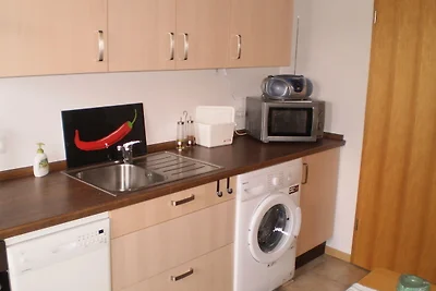 En zeer ruime benedenwoning in een prachtige