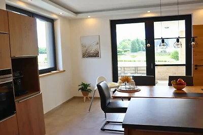 Eifel-Finca mit Whirlpool und Gartenlounge